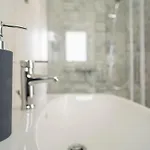 Casa Vacanze-laguna Blu Lägenhet *